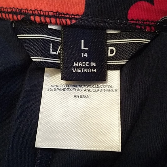 Lands' End Skirt w/ attached shorts, Girl Size 14 - Picture 2 of 6